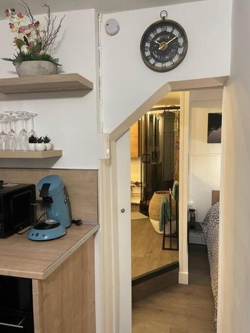 Appartement Place De Καμπραί Εξωτερικό φωτογραφία